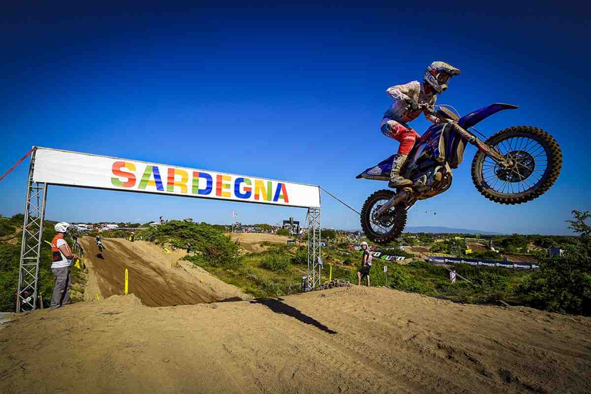 Мотокросс: борьба за Гран-При Сардинии MXGP/MX2 - видео